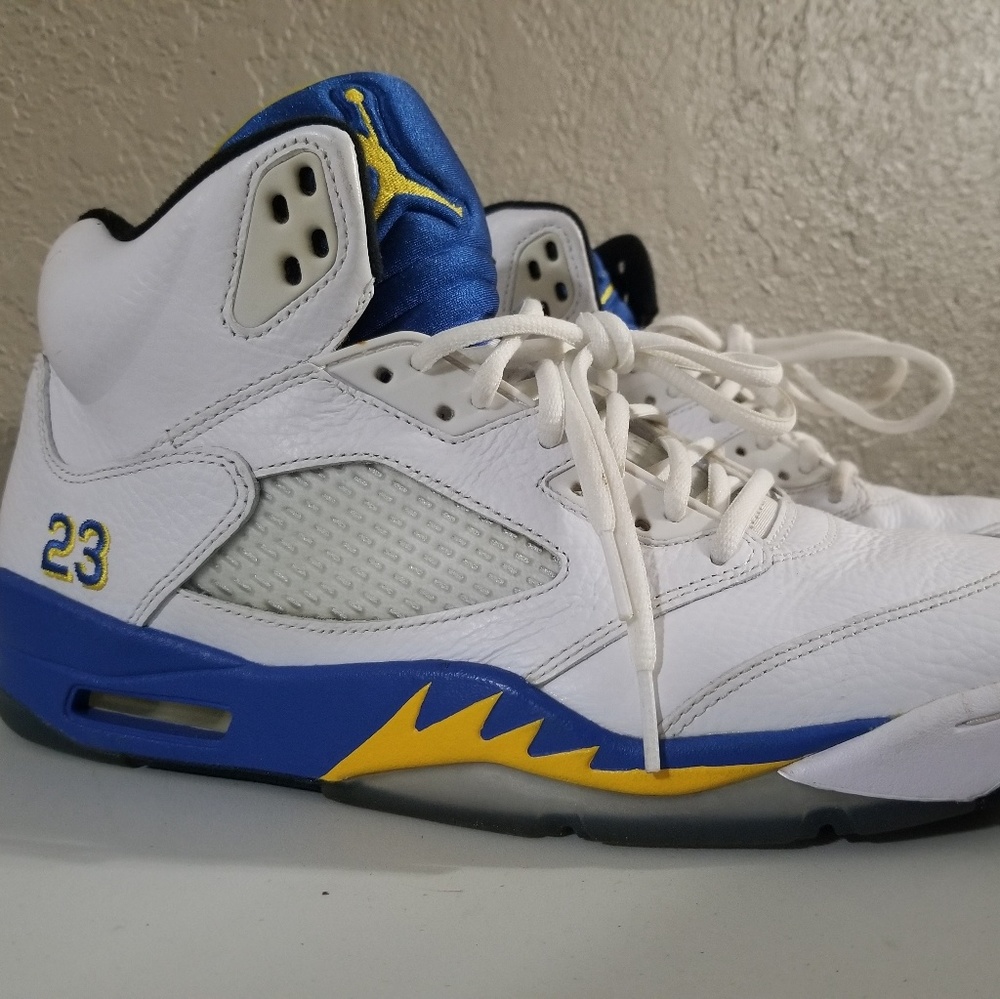 Air Jordan Retro, Laney 5s. Size 10.5.